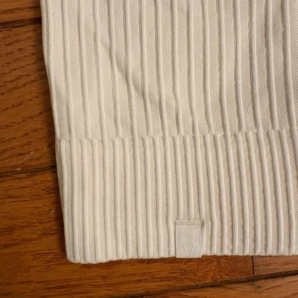 Lululemon Rest Less Cropped Half Zip ribbed shirt - Picture 9 of 9